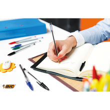 Load image into Gallery viewer, Bic Cristal Medium Green Box 50
